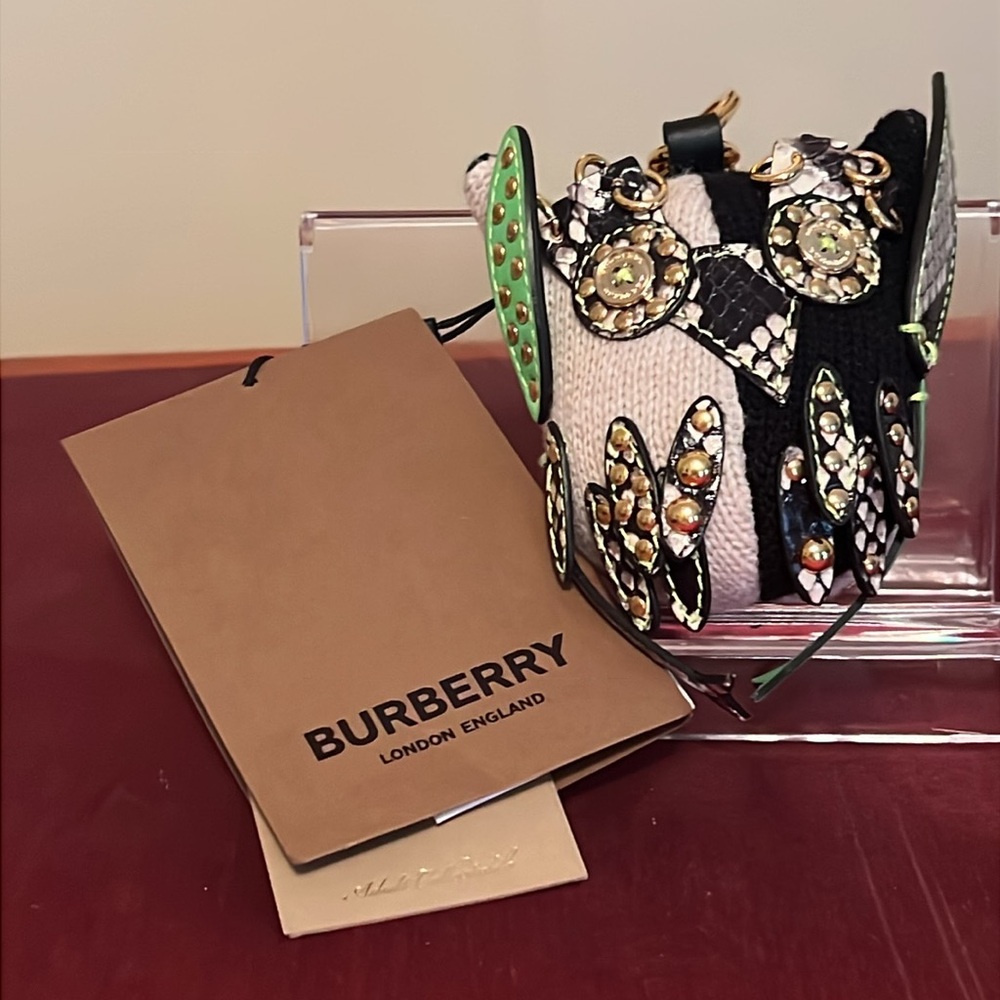 Burberry Black and Cream Mavis Owl Creature bag charm / key chain - Picture 10 of 10